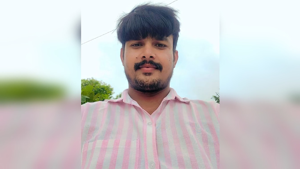 अचानक लापता हुए ग्राम प्रधान, दोनों मोबाइल फोन बंद मिलने से बढ़ी चिंता; परिजनों ने जताई अनहोनी की आशंका अचानक लापता हुए ग्राम प्रधान, दोनों मोबाइल फोन बंद मिलने से बढ़ी चिंता; परिजनों ने जताई अनहोनी की आशंका