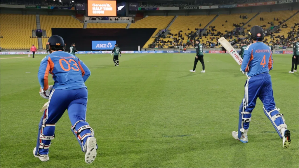 IND vs NZ: अभिषेक शर्मा और वैभव सूर्यवंशी को देखने के लिए उमड़ेगा फैंस का हुजूम, ईडन पार्क में 11 साल बाद होने जा रहा बड़ा कारनामा IND vs NZ: अभिषेक शर्मा और वैभव सूर्यवंशी को देखने के लिए उमड़ेगा फैंस का हुजूम, ईडन पार्क में 11 साल बाद होने जा रहा बड़ा कारनामा