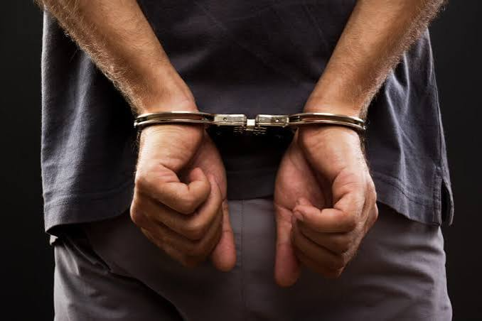 जमशेदपुर में मजदूरी के पैसे मांगने पर युवक की हत्या! नकद देने के बजाय मुर्गा-दारू से करता था भुगतान, स्वर्णरेखा नदी में फेंका शव. जमशेदपुर में मजदूरी के पैसे मांगने पर युवक की हत्या! नकद देने के बजाय मुर्गा-दारू से करता था भुगतान, स्वर्णरेखा नदी में फेंका शव.