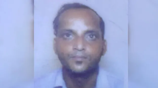 पति की संदिग्ध मौत, गर्दन पर मिले नाखूनों जैसे निशान; पत्नी पर हत्या का आरोप, पुलिस जांच में जुटी. पति की संदिग्ध मौत, गर्दन पर मिले नाखूनों जैसे निशान; पत्नी पर हत्या का आरोप, पुलिस जांच में जुटी.