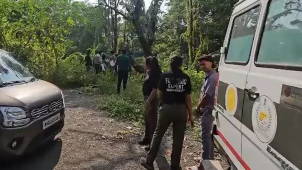 ठाणे में जन्मदिन की पार्टी और ‘बाइक खरीदने के लिए दोस्त’ की हत्या का आरोप, चेहरा कुचलकर शव जलाया; फोन बस में फेंककर पुलिस को भटकाने की कोशिश ठाणे में जन्मदिन की पार्टी और ‘बाइक खरीदने के लिए दोस्त’ की हत्या का आरोप, चेहरा कुचलकर शव जलाया; फोन बस में फेंककर पुलिस को भटकाने की कोशिश